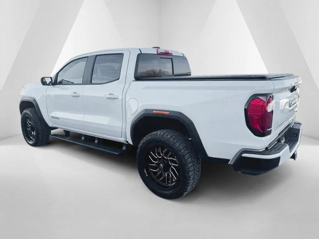 New 2026 GMC Canyon Elevation w/ Convenience Package image 5