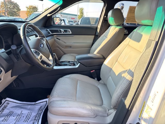 Used 2013 Ford Explorer XLT AWD/4WD image 10