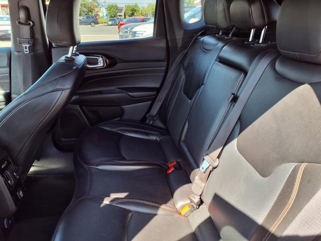 Used 2023 Jeep Compass Limited image 9