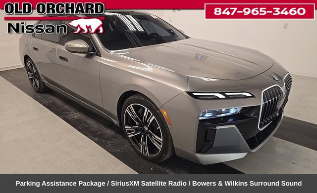 Used 2023 BMW i7 xDrive60 AWD/4WD image 2