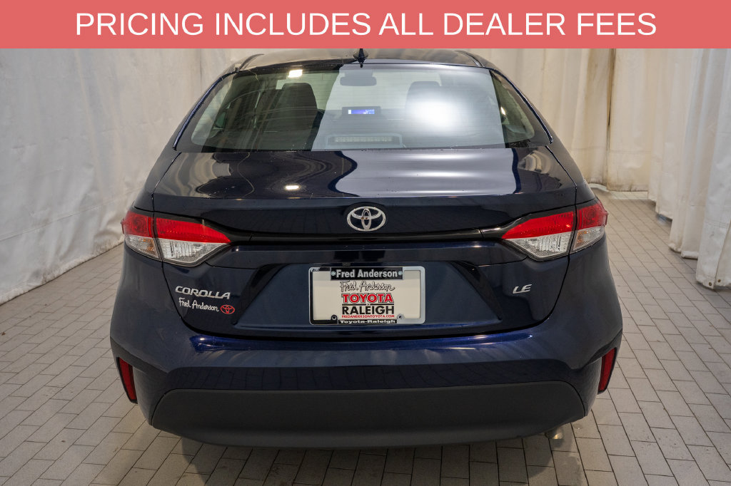 Used 2025 Toyota Corolla LE FWD image 4
