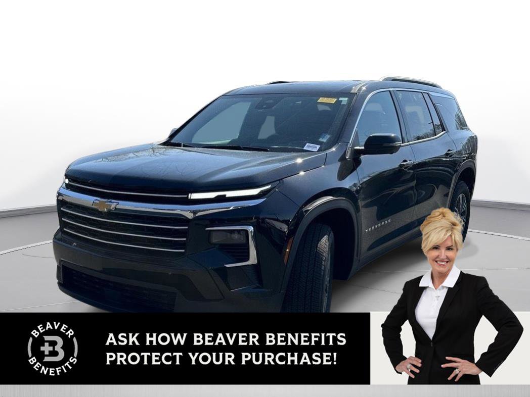 Used 2025 Chevrolet Traverse LT w/ Driver Confidence Package