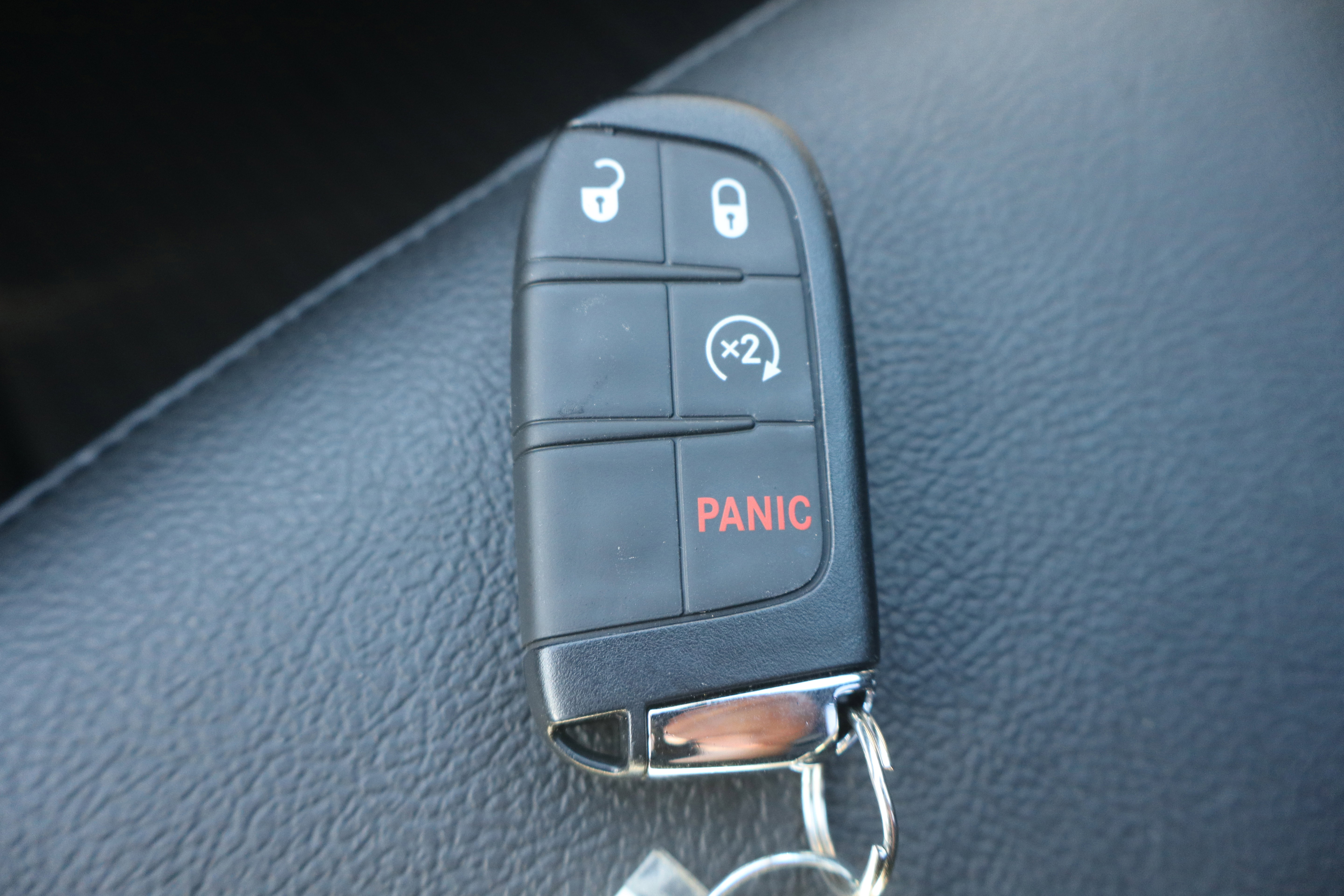 Used 2024 Jeep Compass Trailhawk w/ Trailhawk Convenience Group image 29