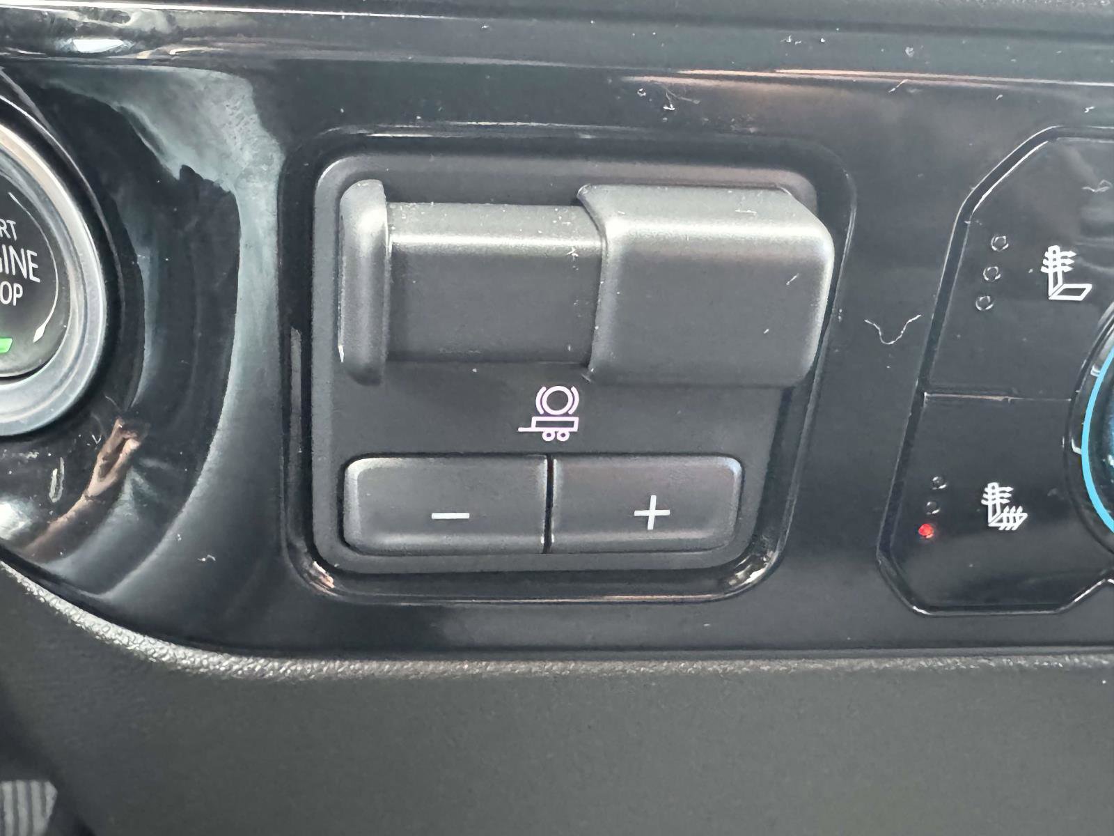 Used 2025 GMC Sierra 1500 Elevation image 25