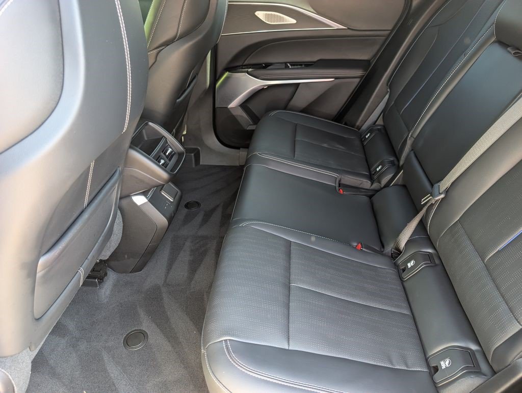 Certified 2024 Cadillac Lyriq Sport AWD/4WD image 14