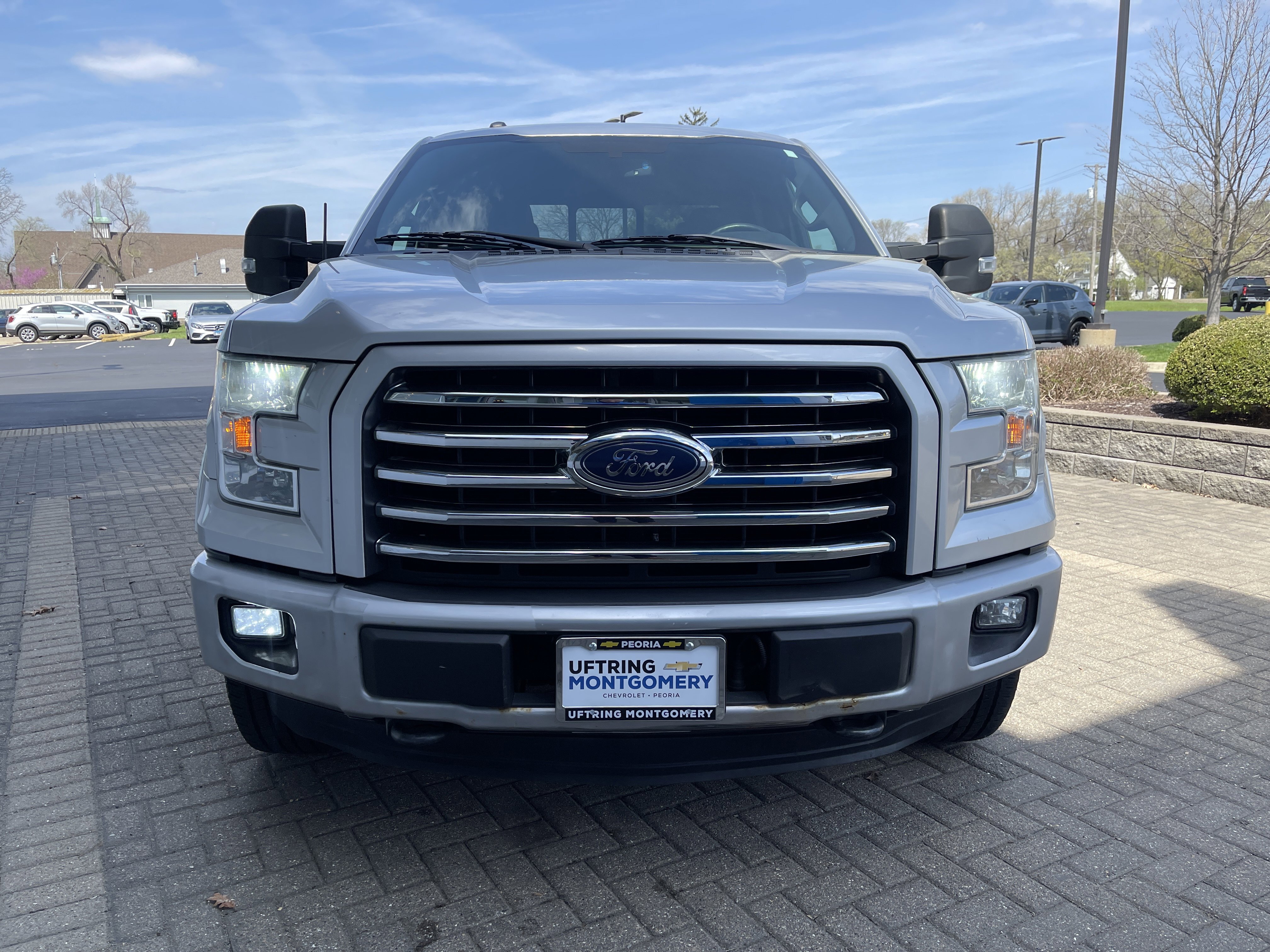 Used 2015 Ford F150 XLT w/ Equipment Group 302A Luxury image 9