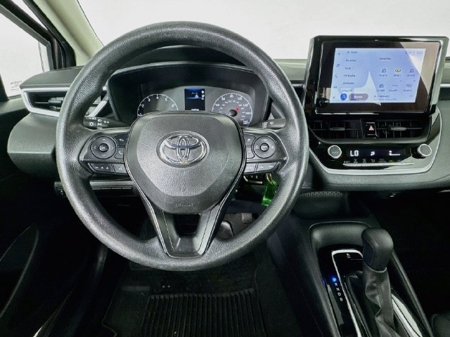 Used 2024 Toyota Corolla LE FWD image 10