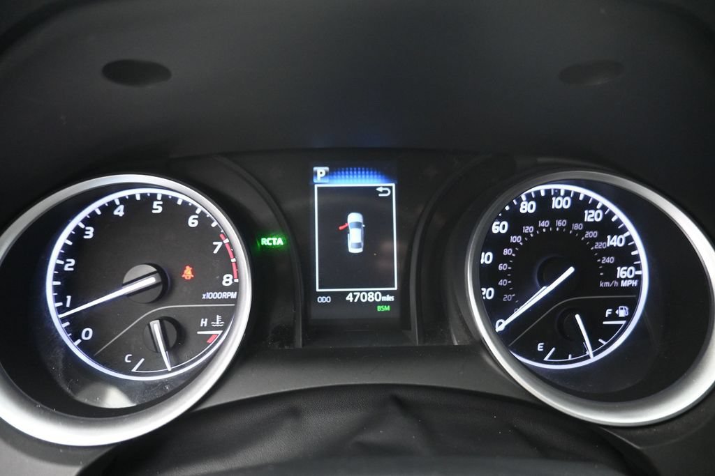 Used 2024 Toyota Camry LE w/ Convenience Package FWD image 7