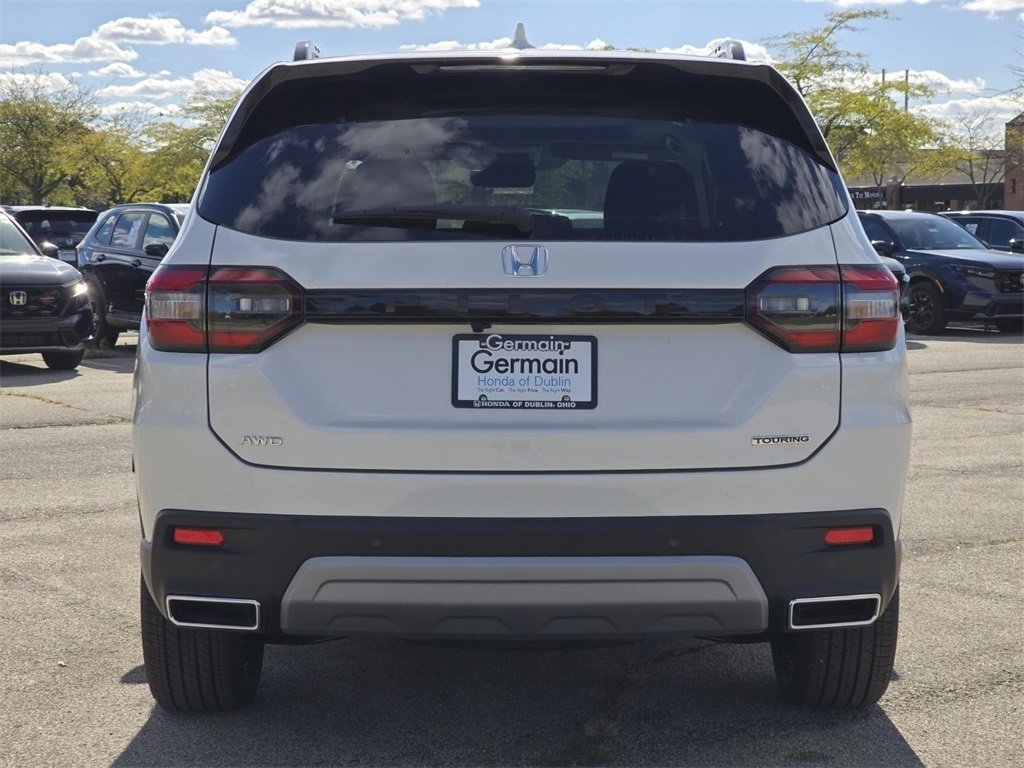 New 2025 Honda Pilot Touring image 21