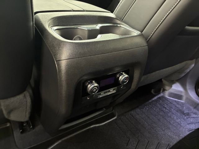 Certified 2025 GMC Acadia Denali AWD/4WD image 19