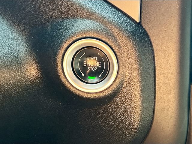 Used 2024 GMC Sierra 3500 Pro AWD/4WD image 16