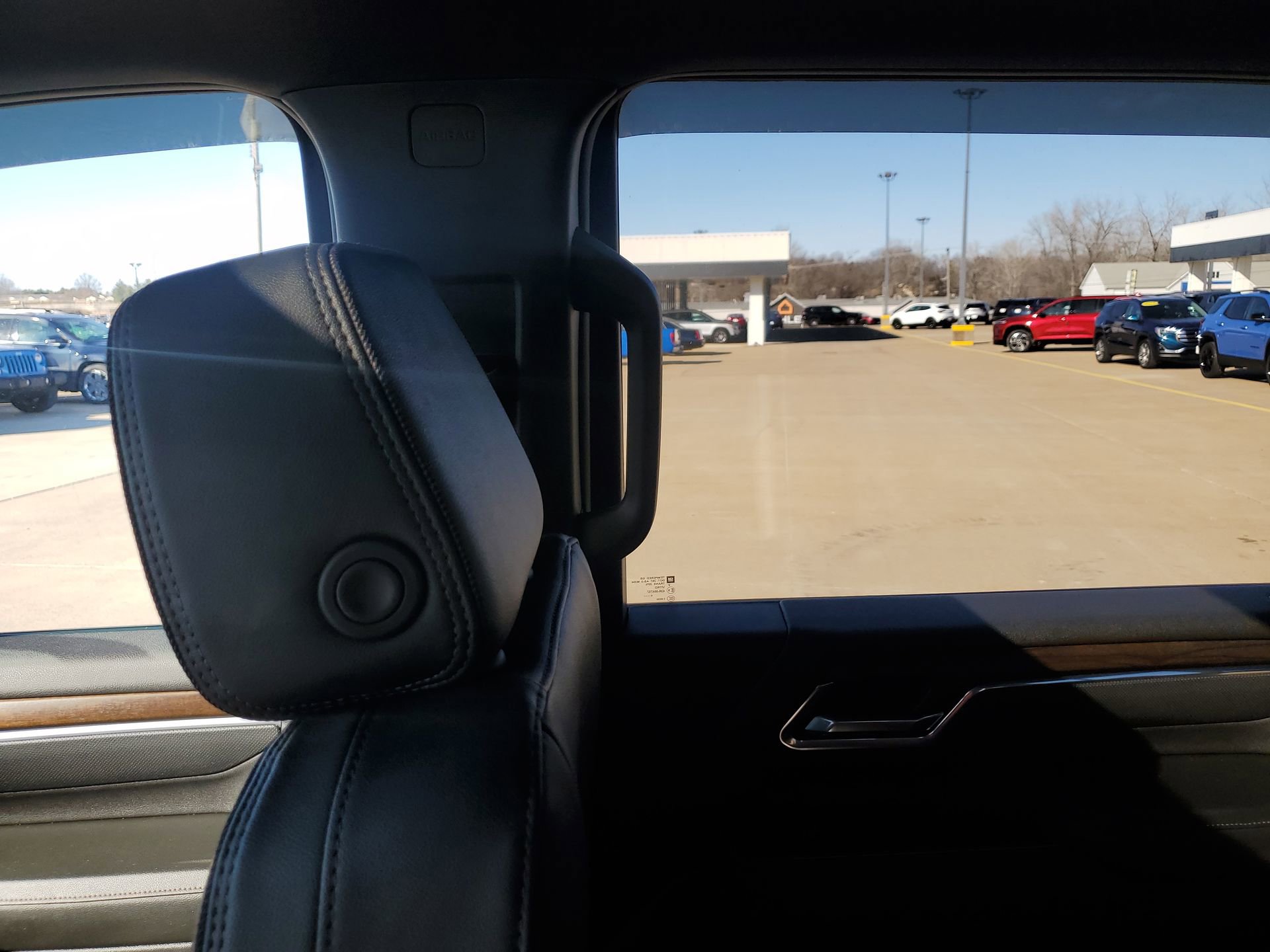 Used 2025 Chevrolet Silverado 3500 High Country w/ High Country Premium Package image 12