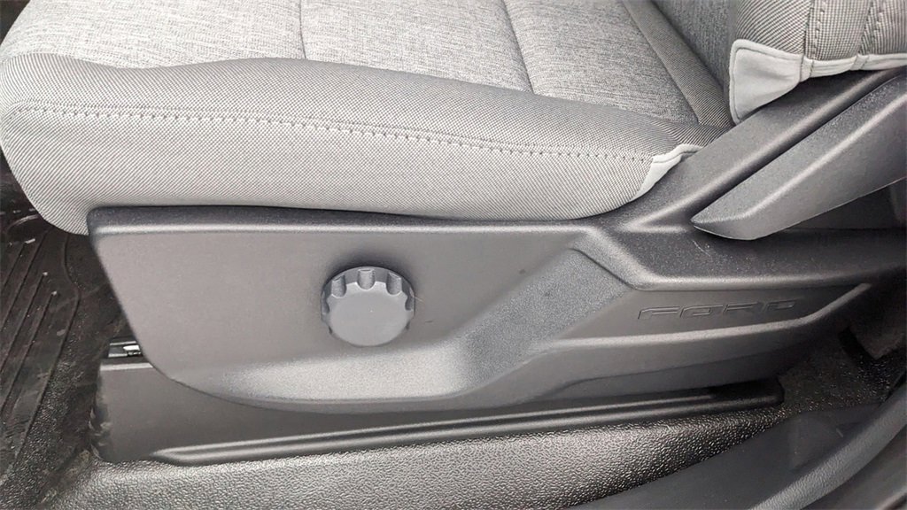 New 2026 Ford F250 XL image 28