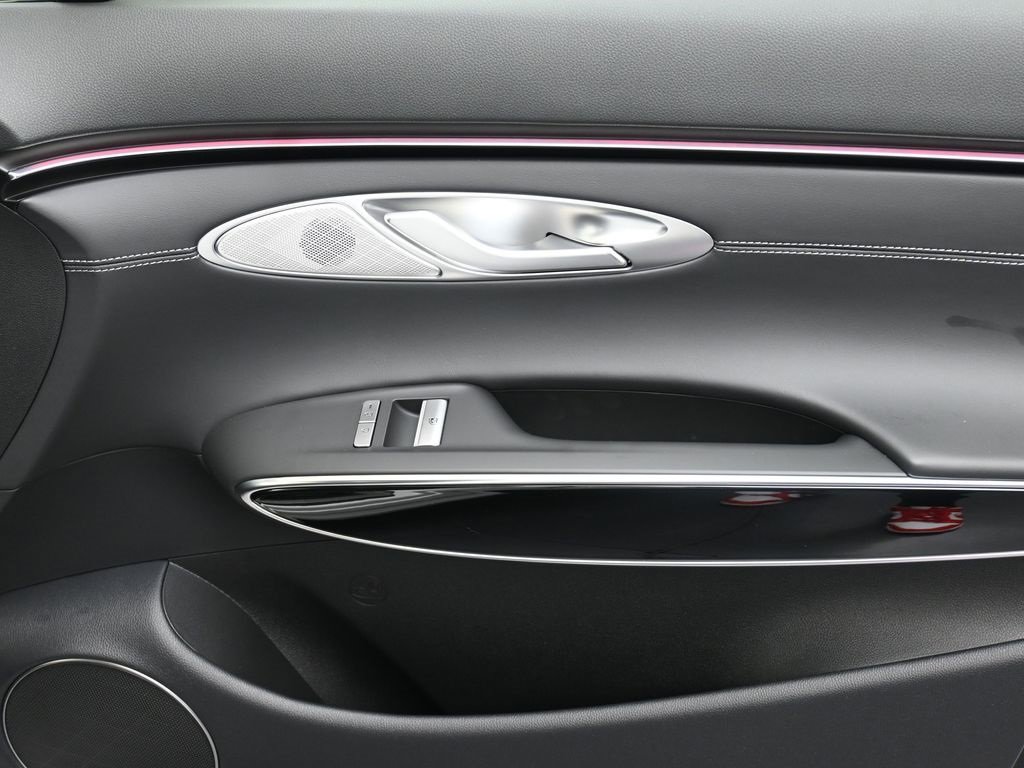 New 2026 Genesis GV70 2.5T image 11