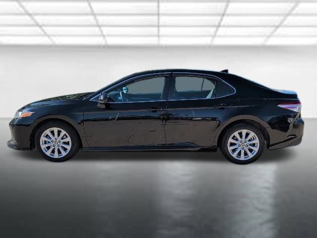 Used 2020 Toyota Camry LE image 24