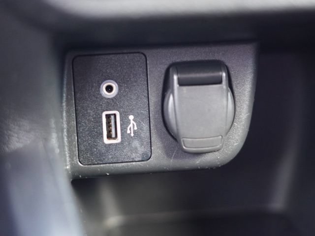 Used 2021 Nissan Versa S FWD image 21