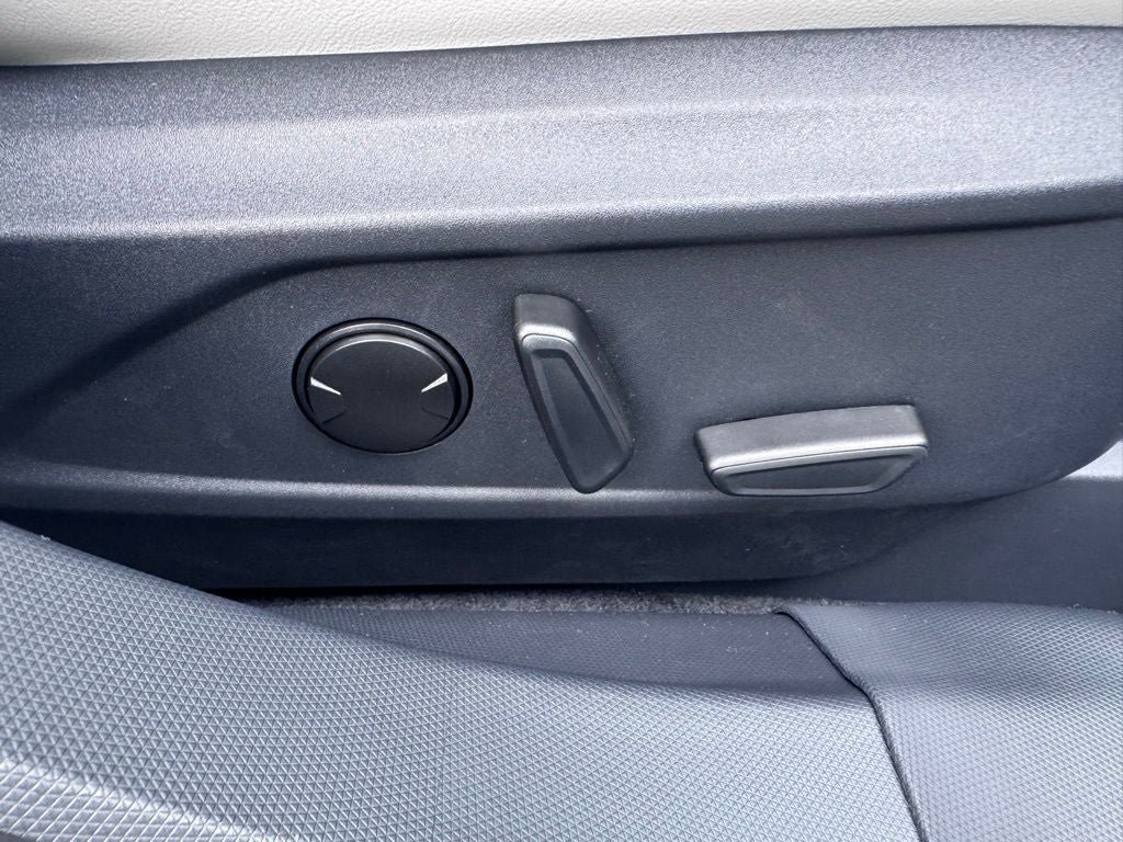 New 2026 Ford Mustang Mach-E Premium AWD/4WD image 27