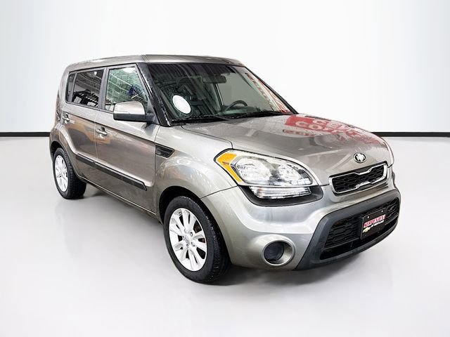 Used 2012 Kia Soul + image 3