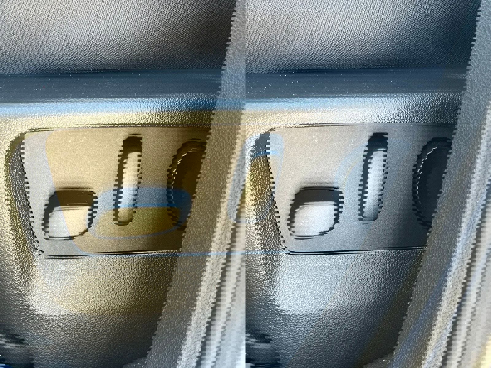 Used 2025 Buick Envision Preferred image 26