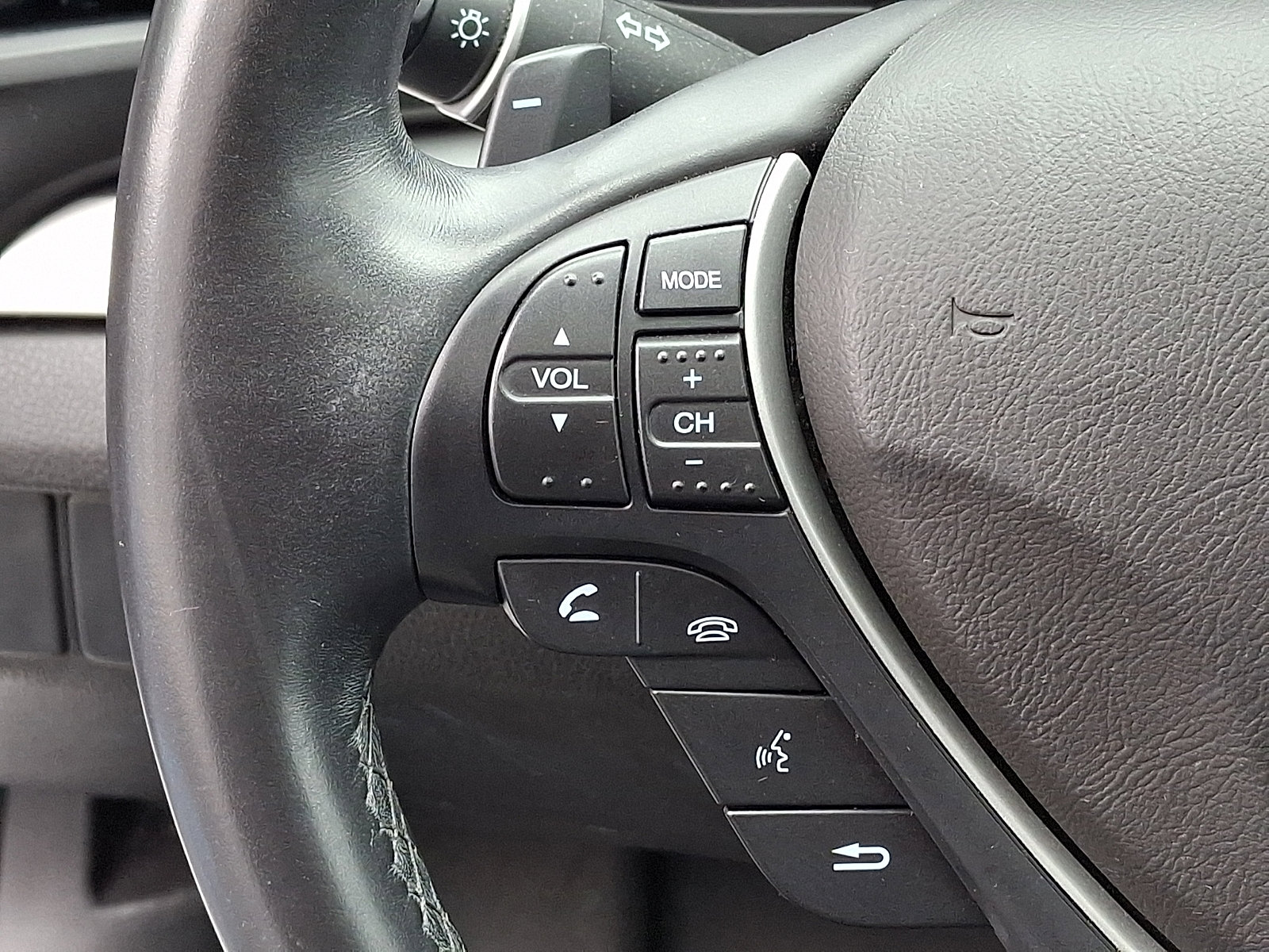Used 2018 Acura ILX image 23
