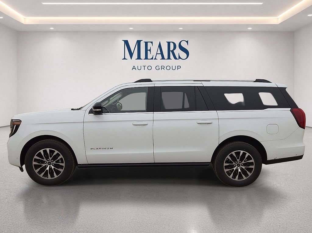 Used 2025 Ford Expedition Max Platinum AWD/4WD image 2