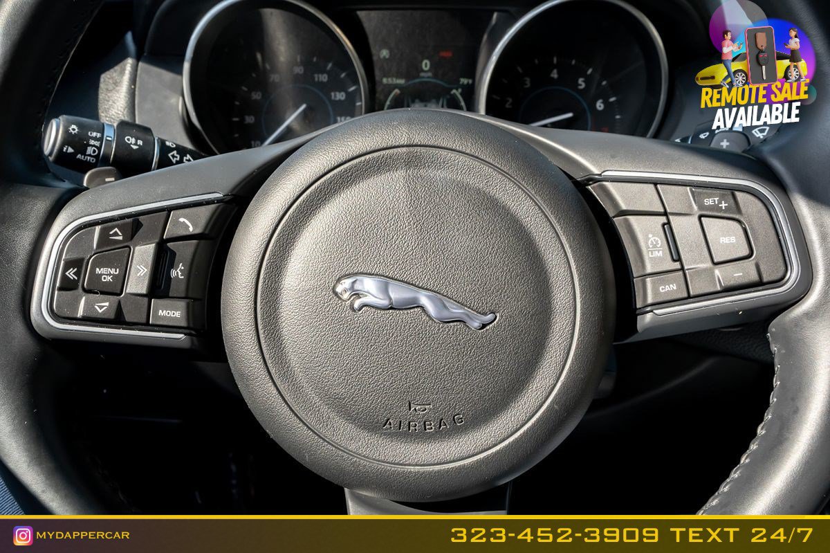 Used 2018 Jaguar XE RWD image 24