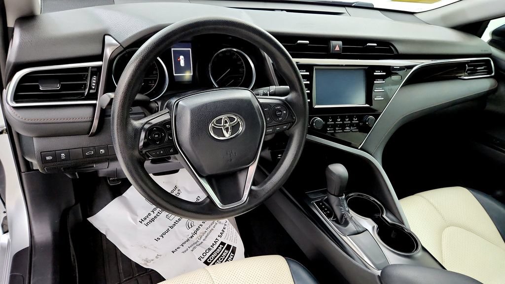 Certified 2018 Toyota Camry LE FWD image 24