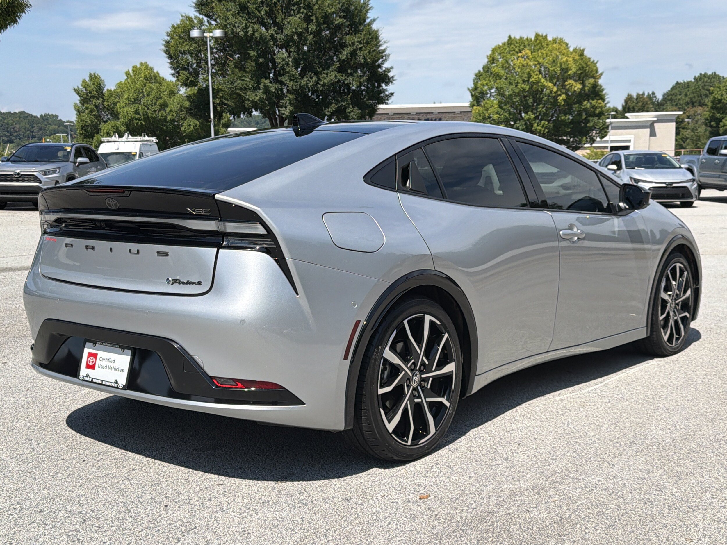 Used 2024 Toyota Prius Prime Premium w/ Advanced Technology Package FWD image 34