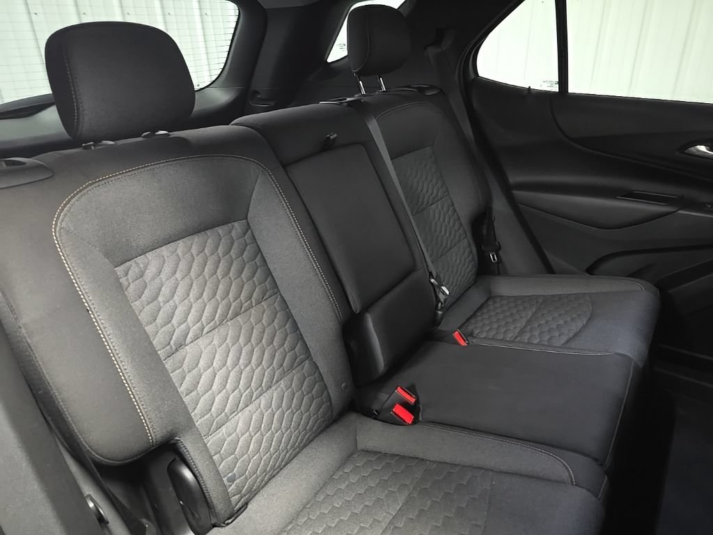 Used 2020 Chevrolet Equinox LT AWD/4WD image 16