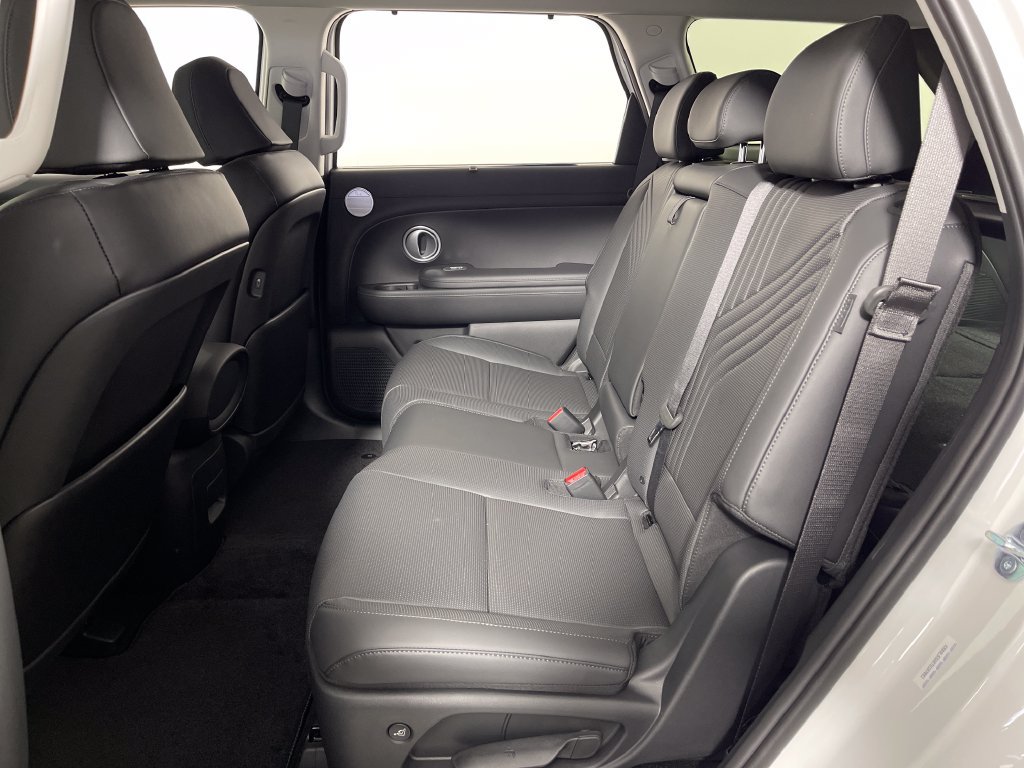 New 2026 Hyundai Palisade FWD Hybrid image 13