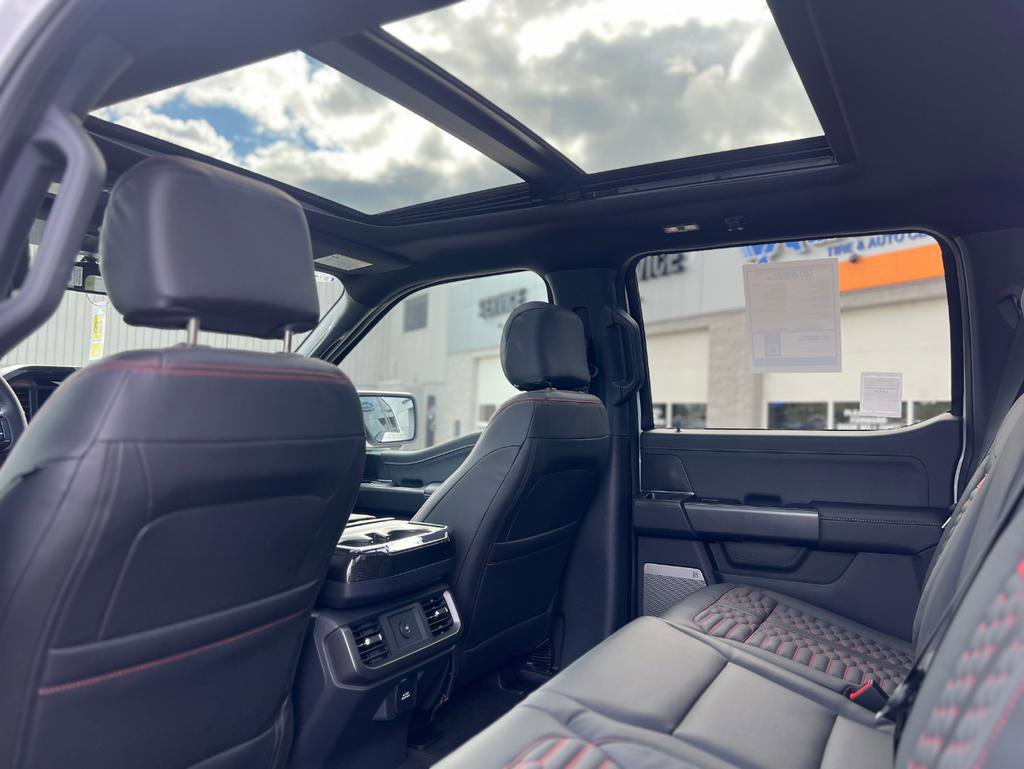 New 2025 Ford F150 Lariat w/ Equipment Group 501A Mid image 28