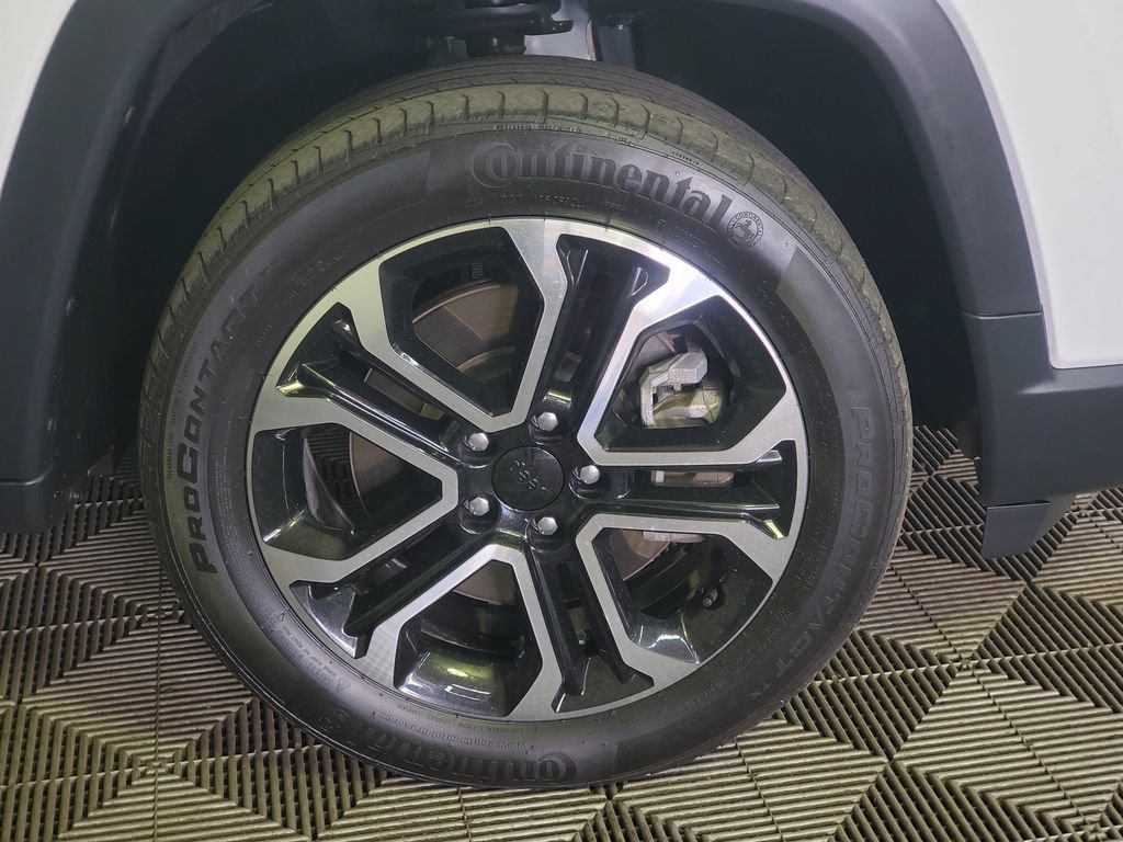 Used 2023 Jeep Compass Limited AWD/4WD image 5