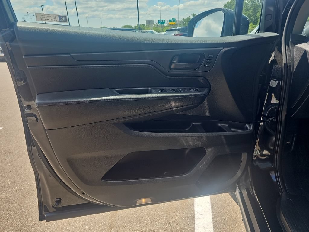 Used 2021 Honda Odyssey EX-L image 10