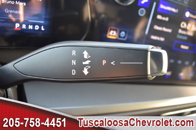 New 2027 Chevrolet Traverse LT w/ Midnight/Sport Edition FWD image 26