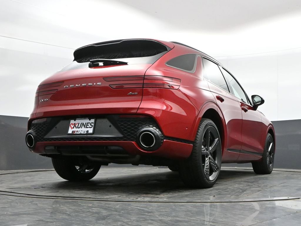 Used 2024 Genesis GV70 2.5T w/ Sport Prestige Package AWD/4WD image 39