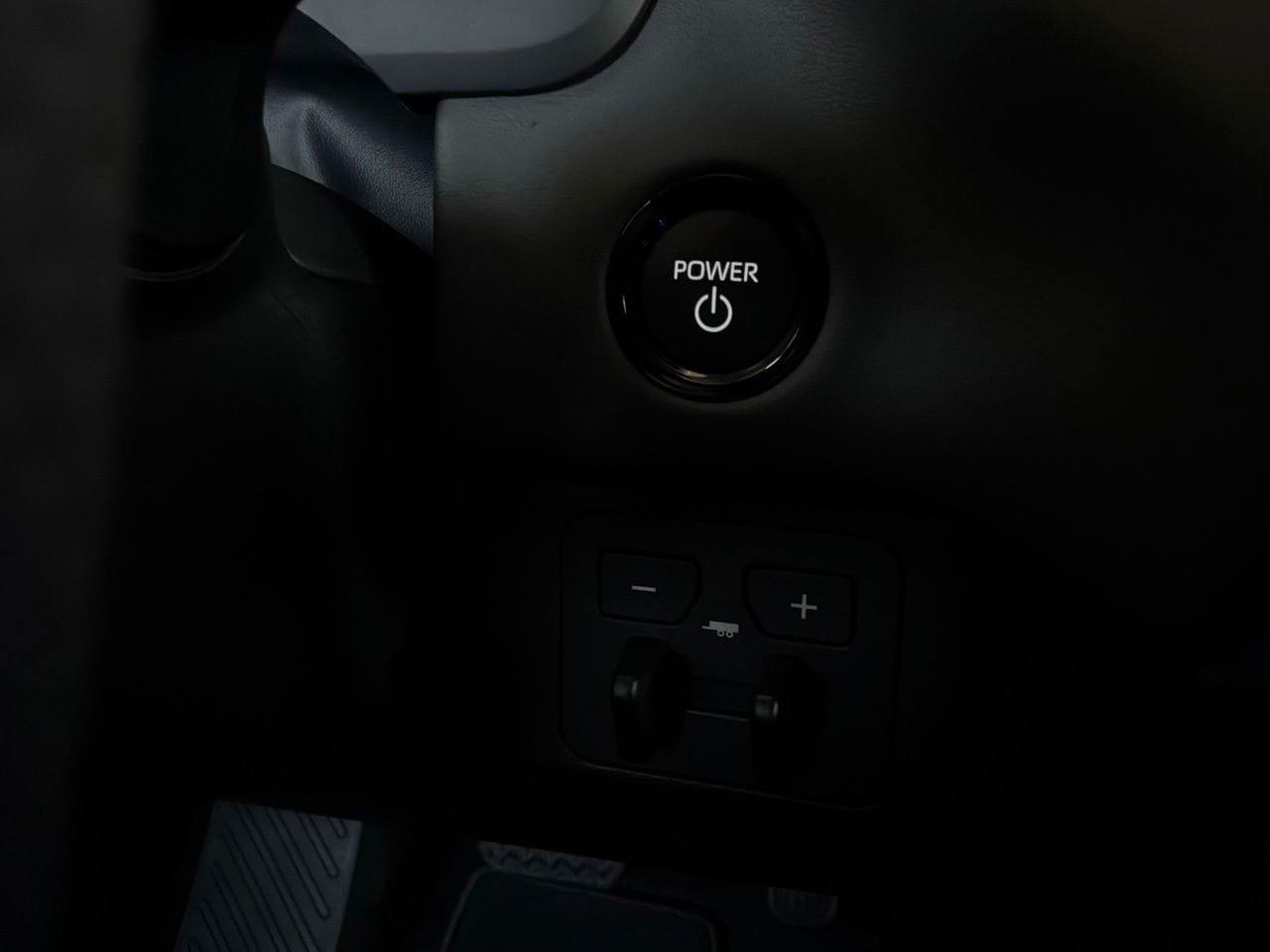 New 2026 Toyota Sequoia Platinum AWD/4WD image 31