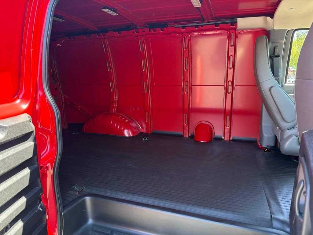 New 2026 Chevrolet Express 2500 w/ Driver Convenience Package RWD image 8