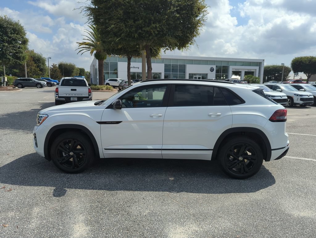 New 2026 Volkswagen Atlas Cross Sport SEL R-Line AWD/4WD image 11