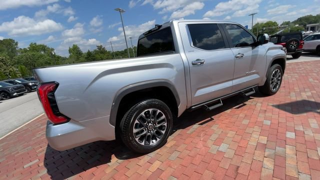 Used 2024 Toyota Tundra Limited AWD/4WD image 9