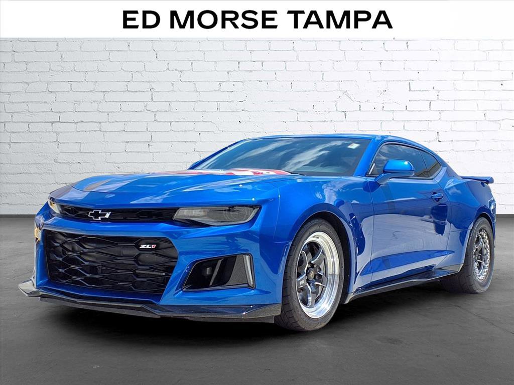 Used 2017 Chevrolet Camaro ZL1 RWD image 1