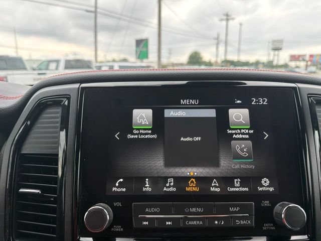 Used 2023 Nissan Titan PRO-4X w/ Pro-4x Convenience Package AWD/4WD image 24
