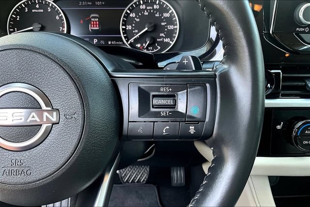 Used 2025 Nissan Pathfinder SV AWD/4WD image 12