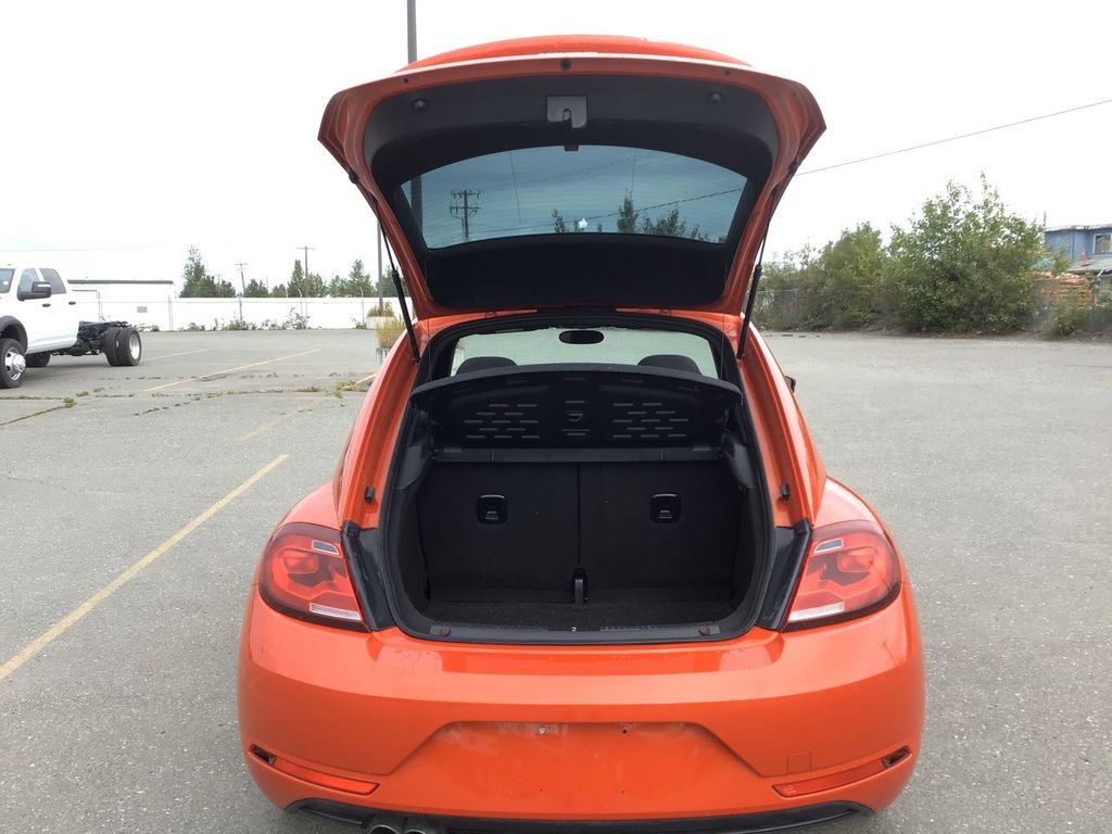 Used 2019 Volkswagen Beetle 2.0T S image 11