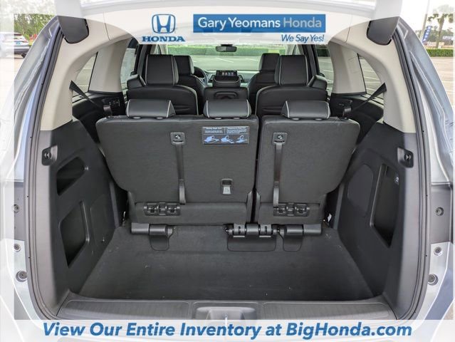 New 2026 Honda Odyssey Touring image 19