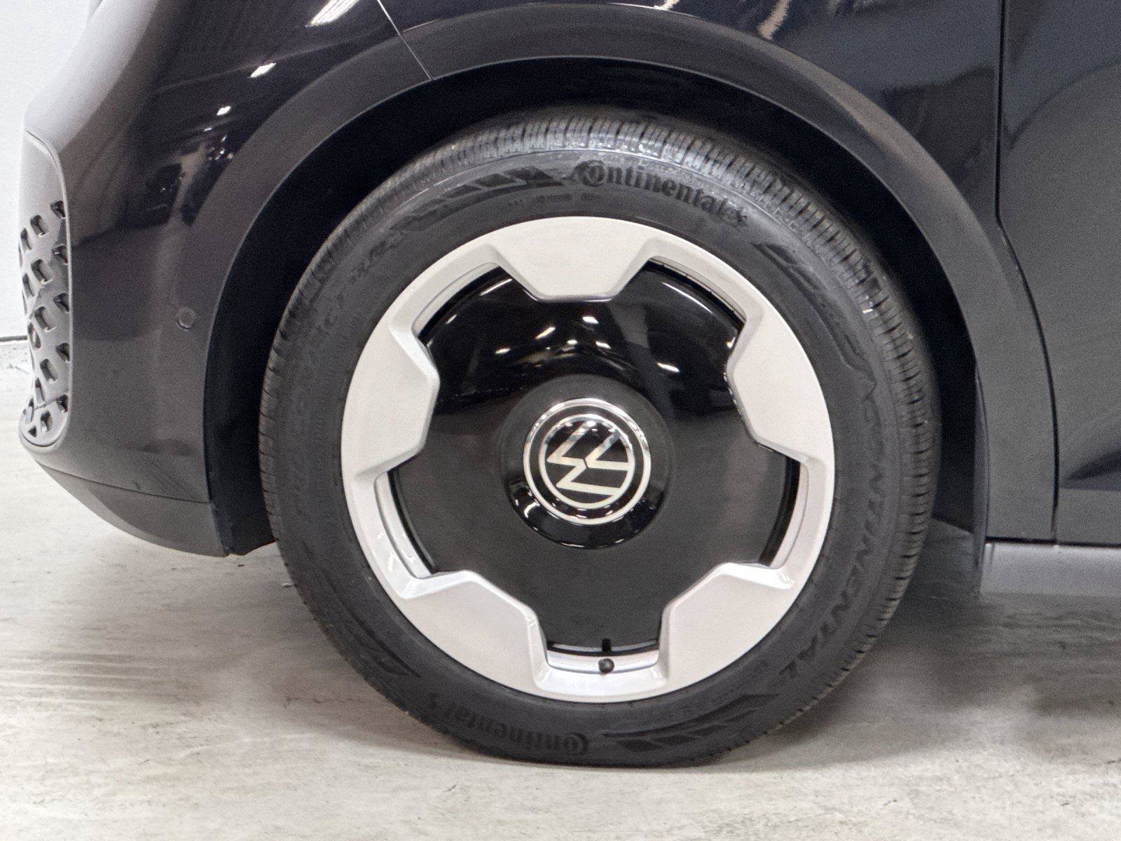New 2025 Volkswagen ID. Buzz Pro S RWD image 25