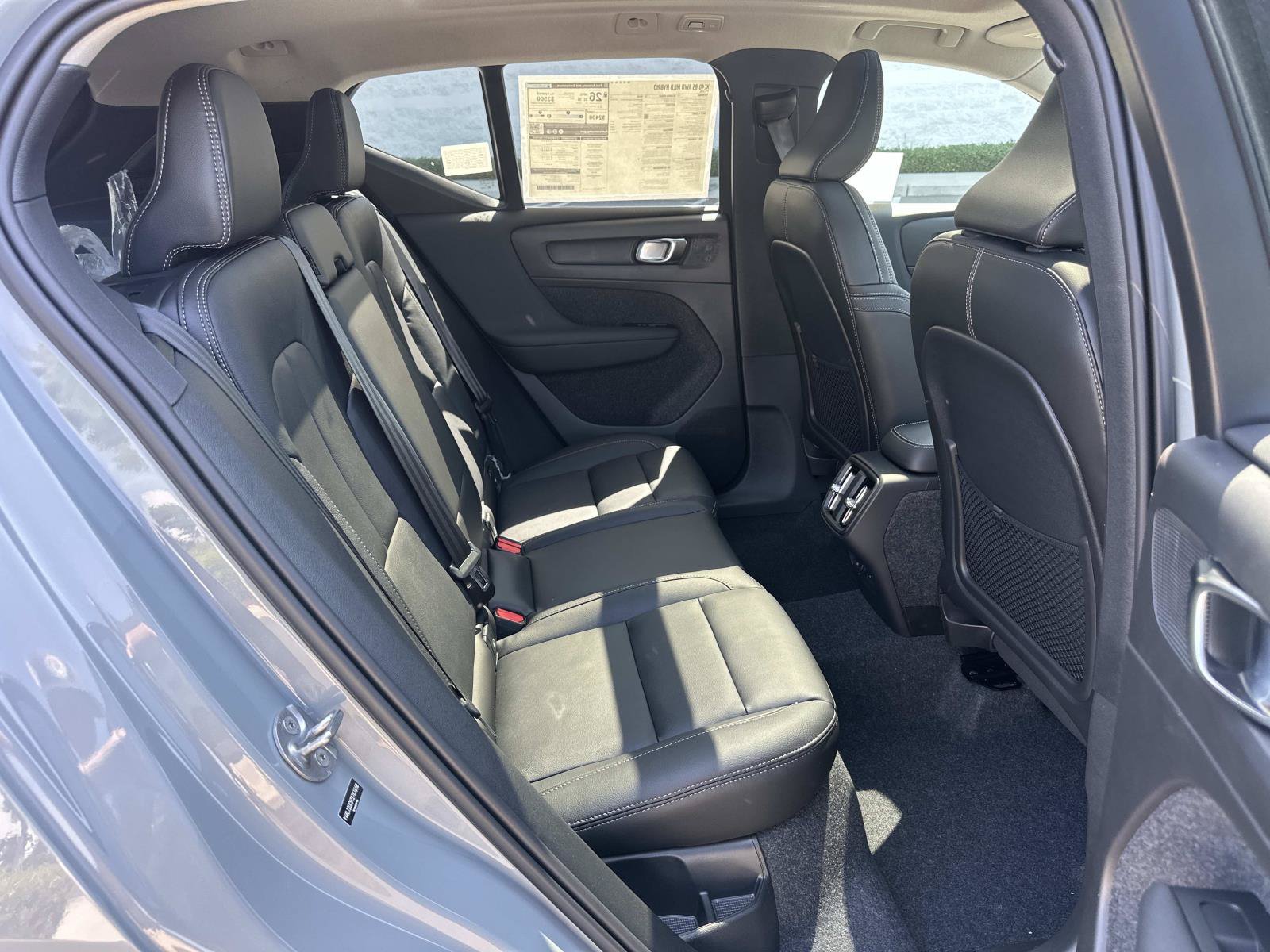 New 2026 Volvo XC40 B5 Plus w/ Protection Package Premier AWD/4WD image 19