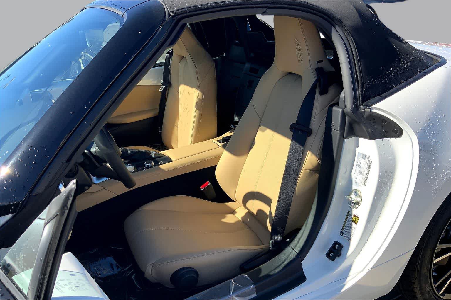 New 2026 MAZDA MX-5 Miata Grand Touring RWD image 9