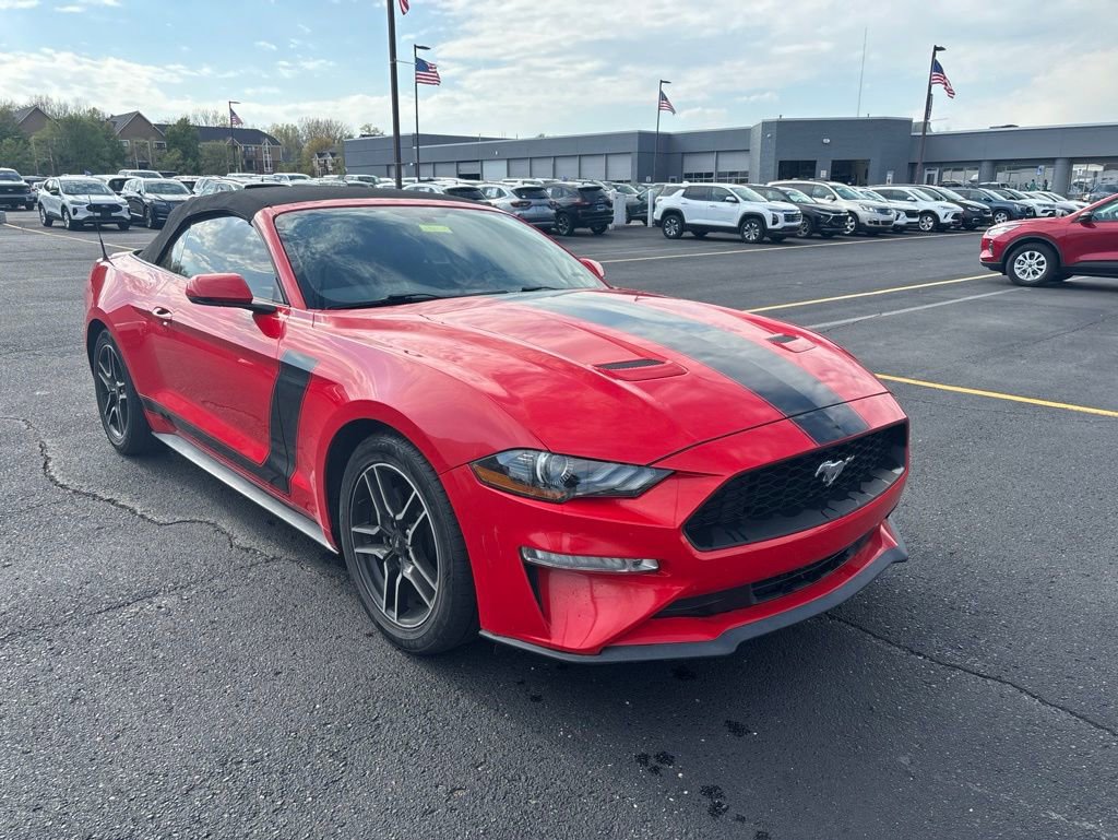 Used 2020 Ford Mustang Premium RWD image 4
