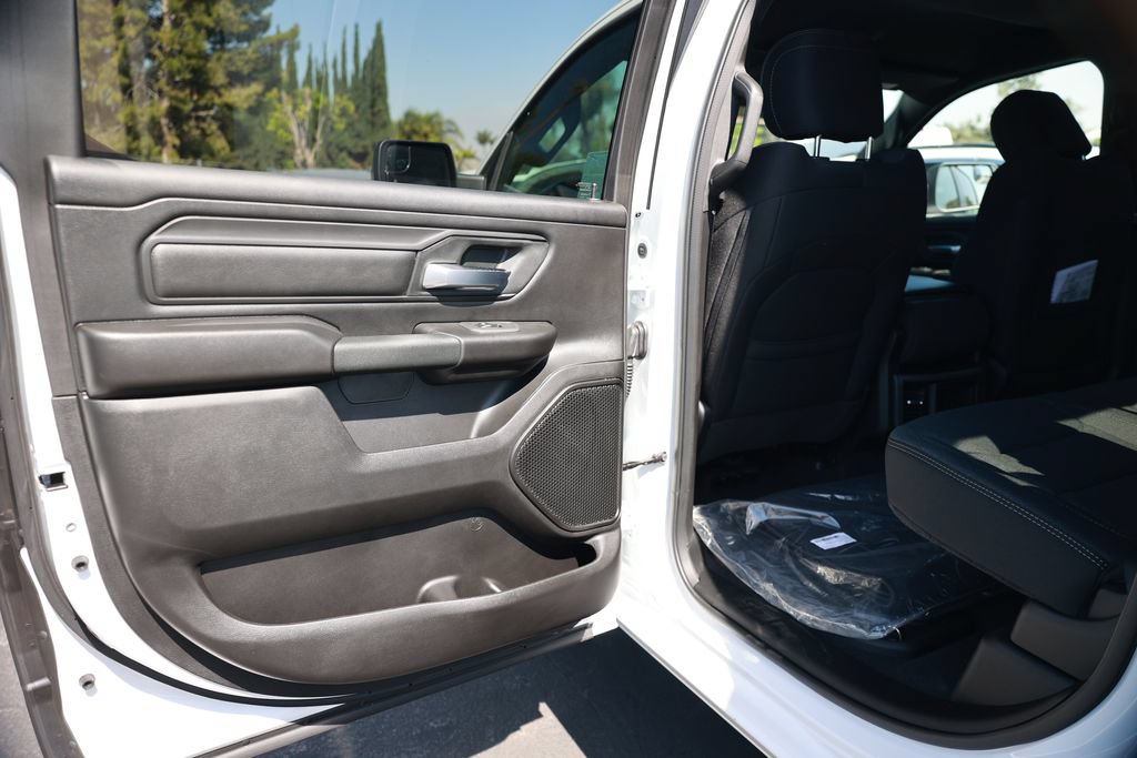 New 2026 RAM 1500 Express RWD image 31