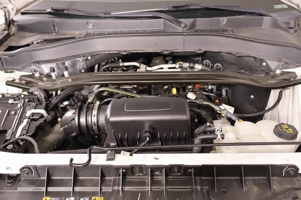 Used 2021 Ford Explorer Limited image 22